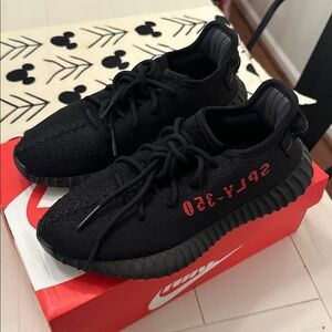 Adidas Black and Red Yeezy Sneakers 5M/6.5W